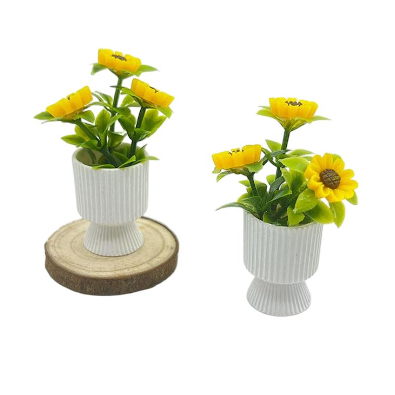 { # ミニチュアのひまわりの鉢植えオーナメント。1/12ス - Plant Pot のレビューと価格