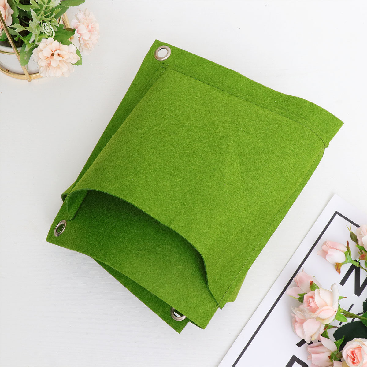 3つのポケット付きの縦型壁掛けプランターバッグ – 屋内・屋 - Vertical Planter のレビューと価格