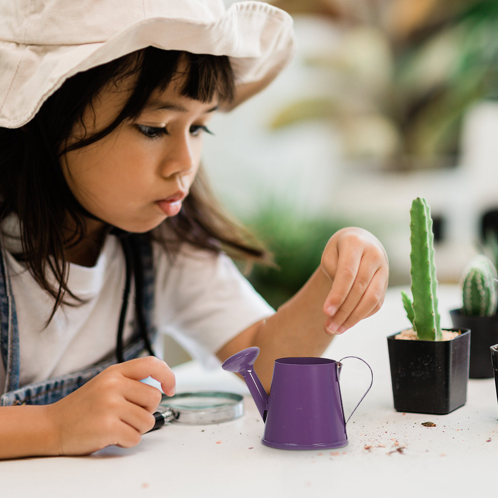 4個入り ミニ金属製じょうろ、カラフルな鉄製植木鉢。屋内・屋 - Watering Can のレビューと価格